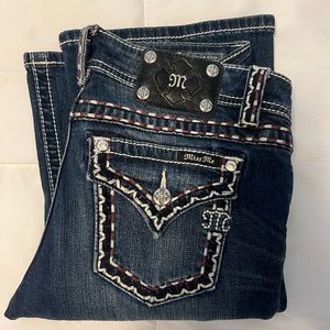Miss Me Bootleg Jeans. Size 30/34. Very cute!